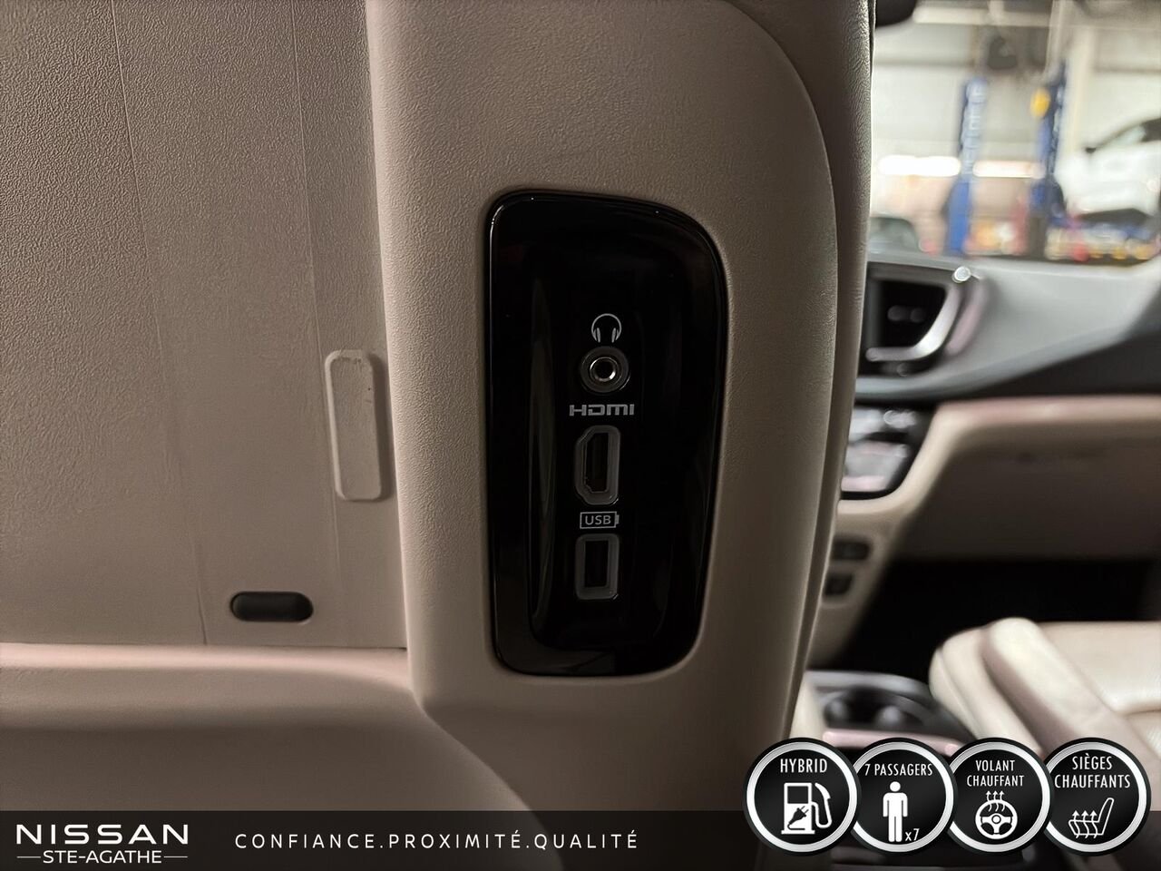 Chrysler Pacifica Hybrid 2018 Gris Ste-Agathe des Monts - photo #25