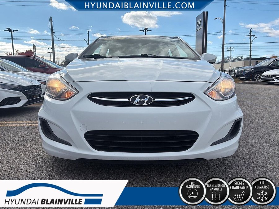 2017 Hyundai Accent Voiture à hayon, 5 portes, boîte manuelle GL White