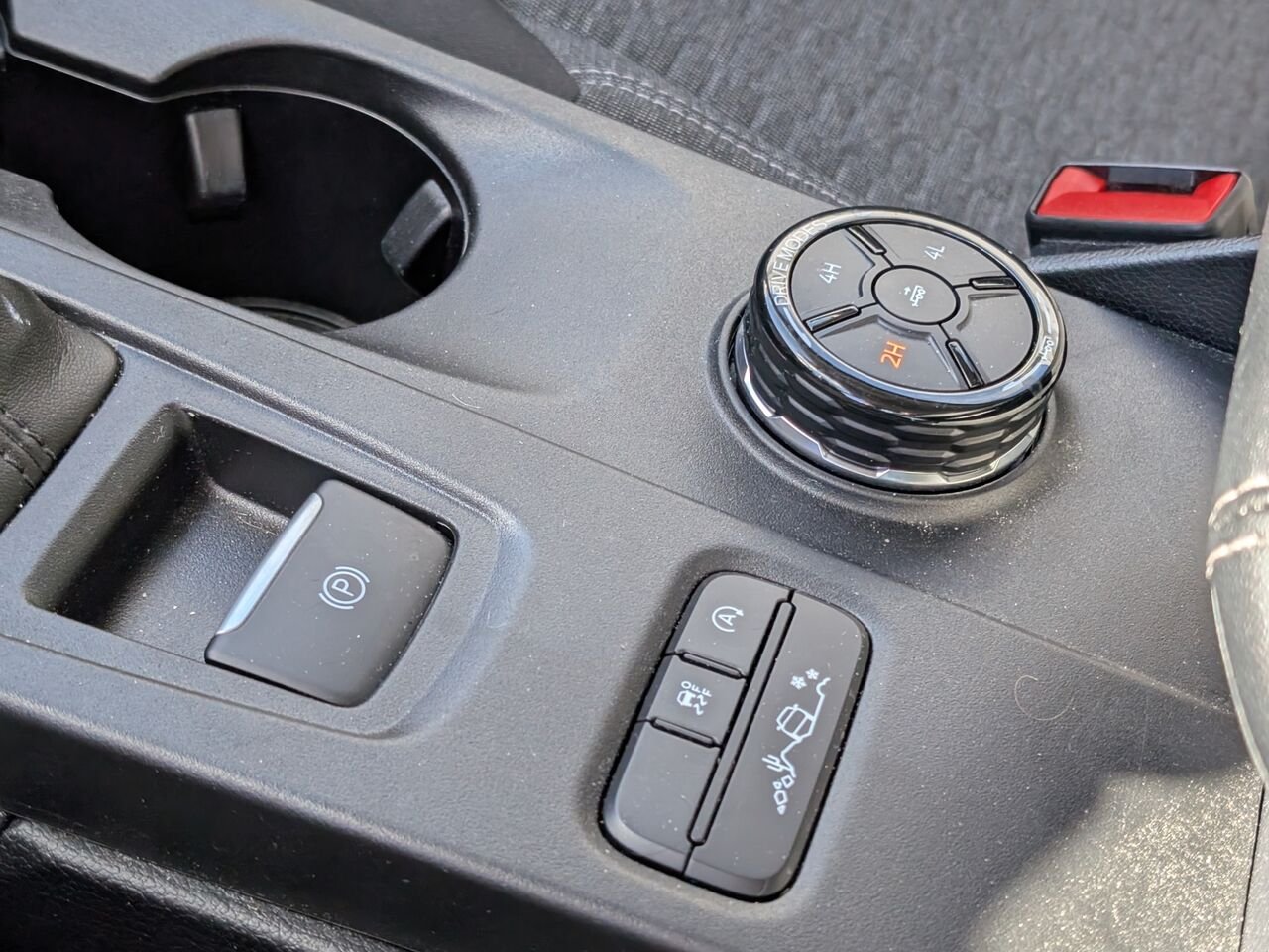 Ford Ranger XLT/SIÈGES CHAUFFANTS/AC BIZONE/CAMÉRA DE RECUL/BLUETOOTH 2024 Gris Sherbrooke - photo #12