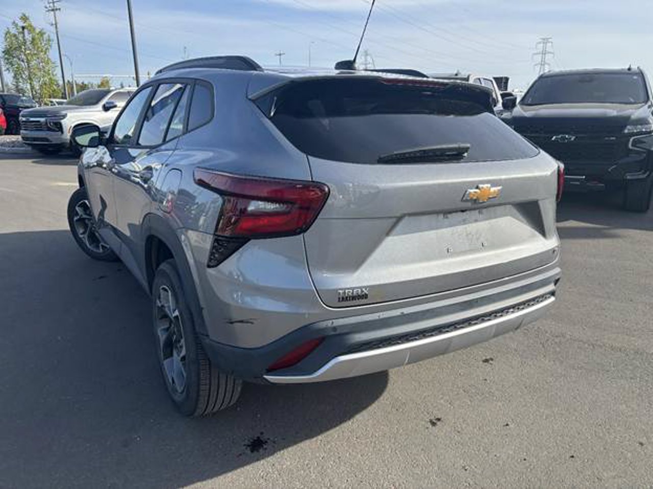2025 Chevrolet Trax FWD 4dr LT Grey Sherwood Park - photo #3