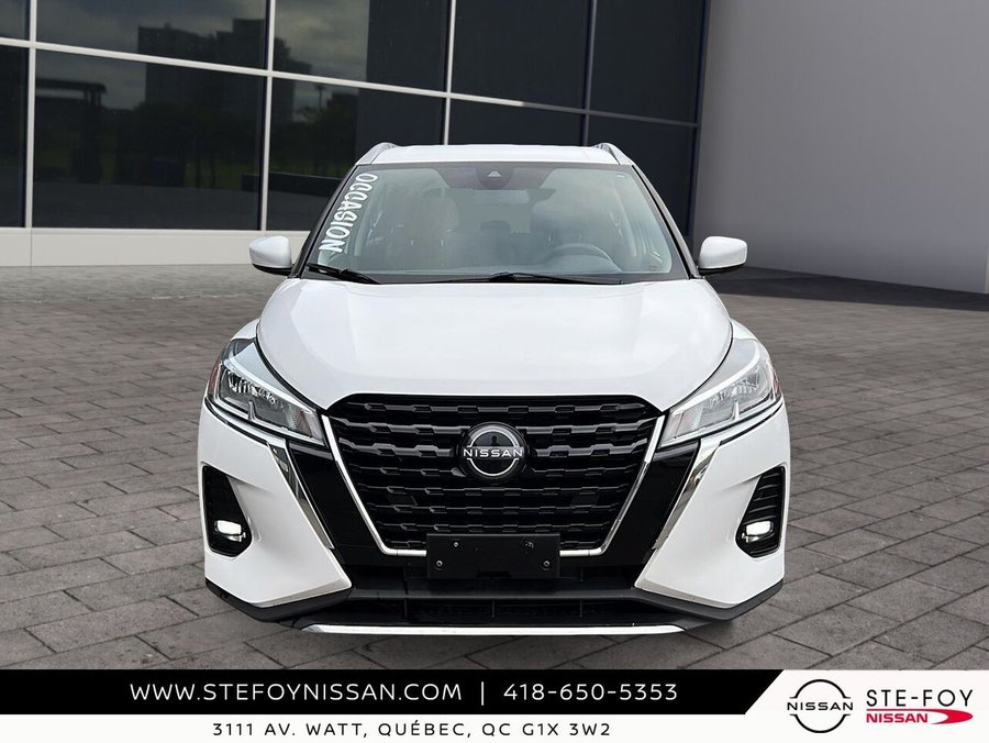 2025 Nissan Kicks Play SV 2025 Black