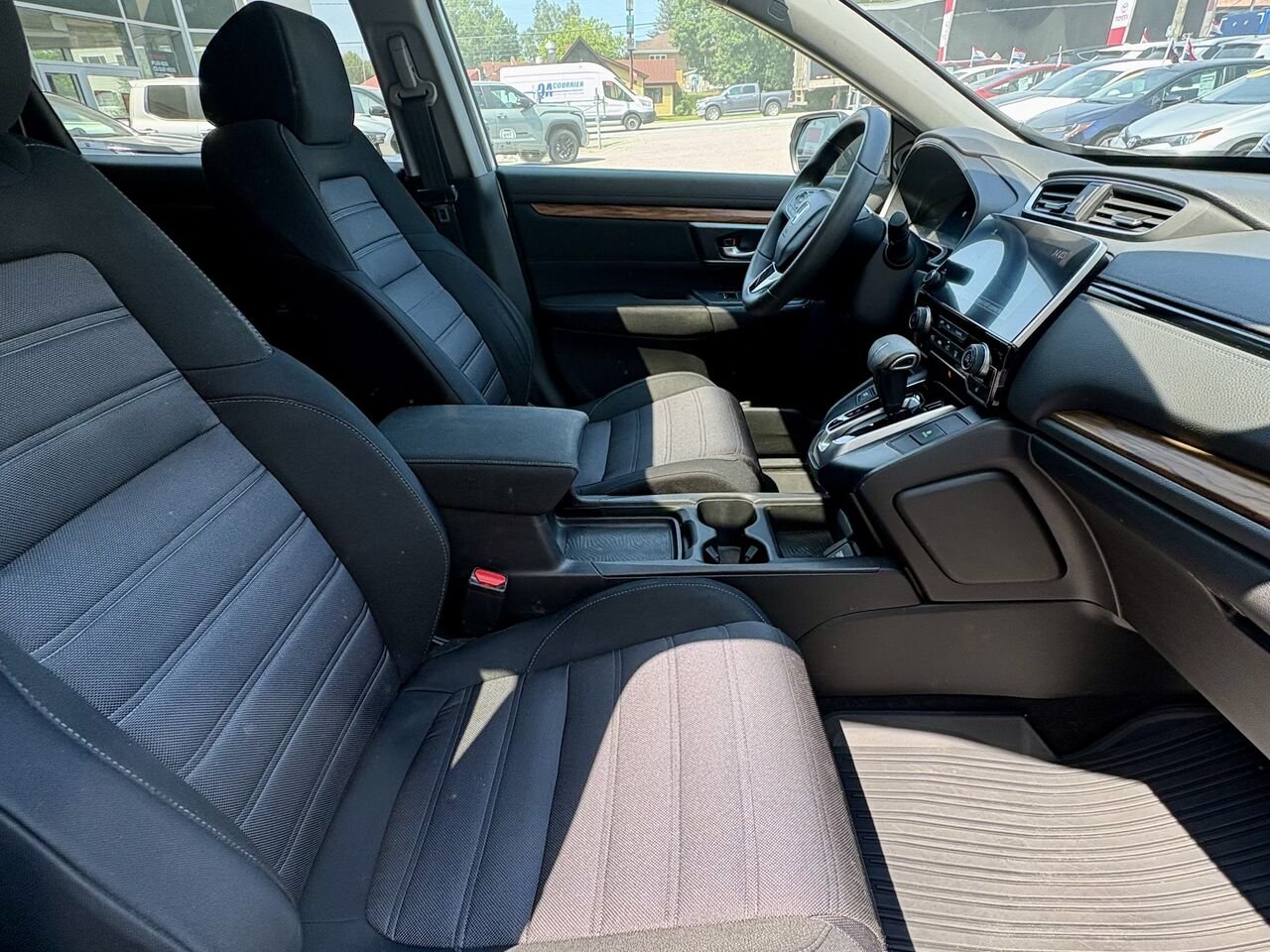 2018 Honda CR-V White Mont-Laurier - photo #15