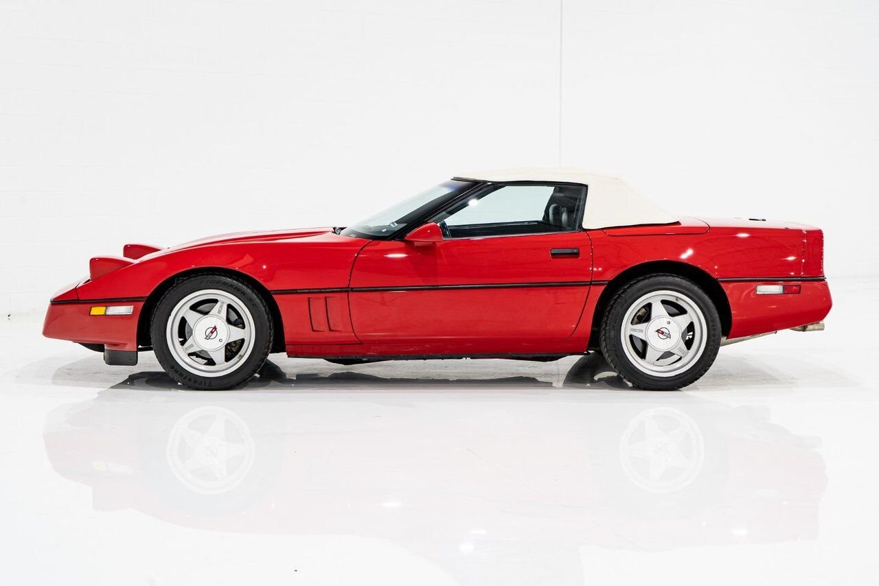 Chevrolet Corvette *PRIX EN USD* Callaway Turbo #123/400 built 1988 Rouge Montréal - photo #56