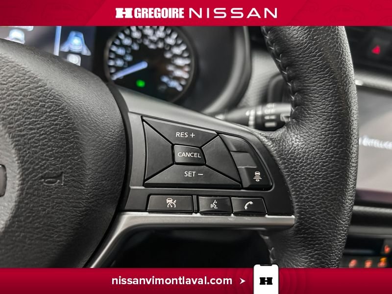 2025 Nissan Kicks White Saint-Eustache - photo #24