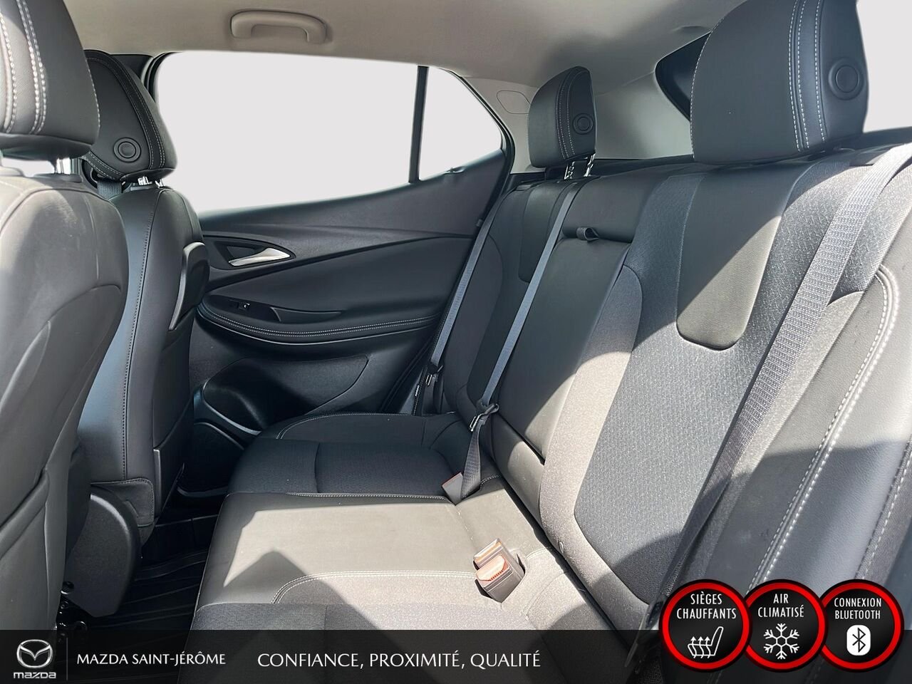 2024 Buick Encore GX White Ste-Agathe des Monts - photo #19