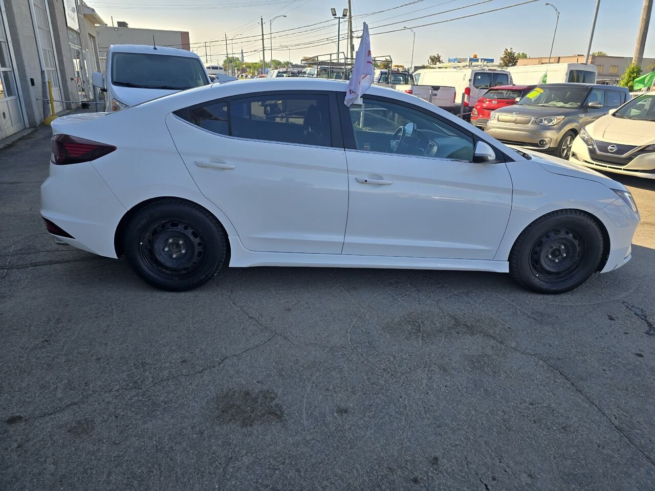 Hyundai Elantra 2019 Blanc Longueuil, - photo #5