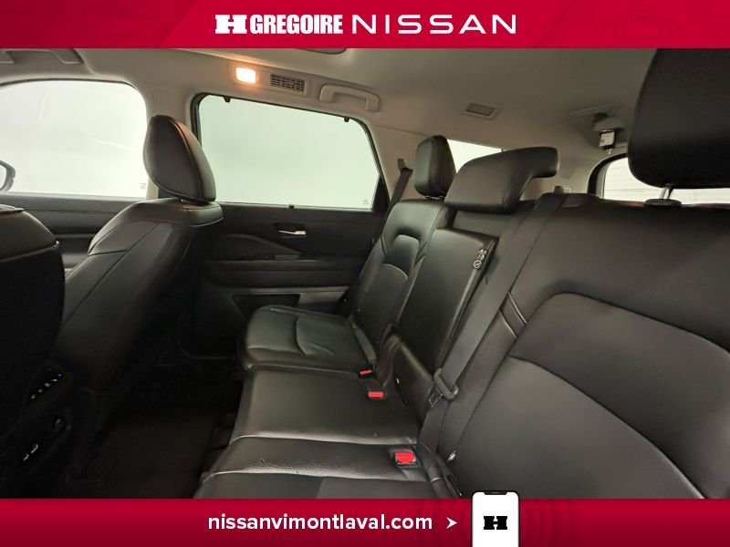 Nissan Pathfinder 2024 Blanc Saint-Eustache - photo #21