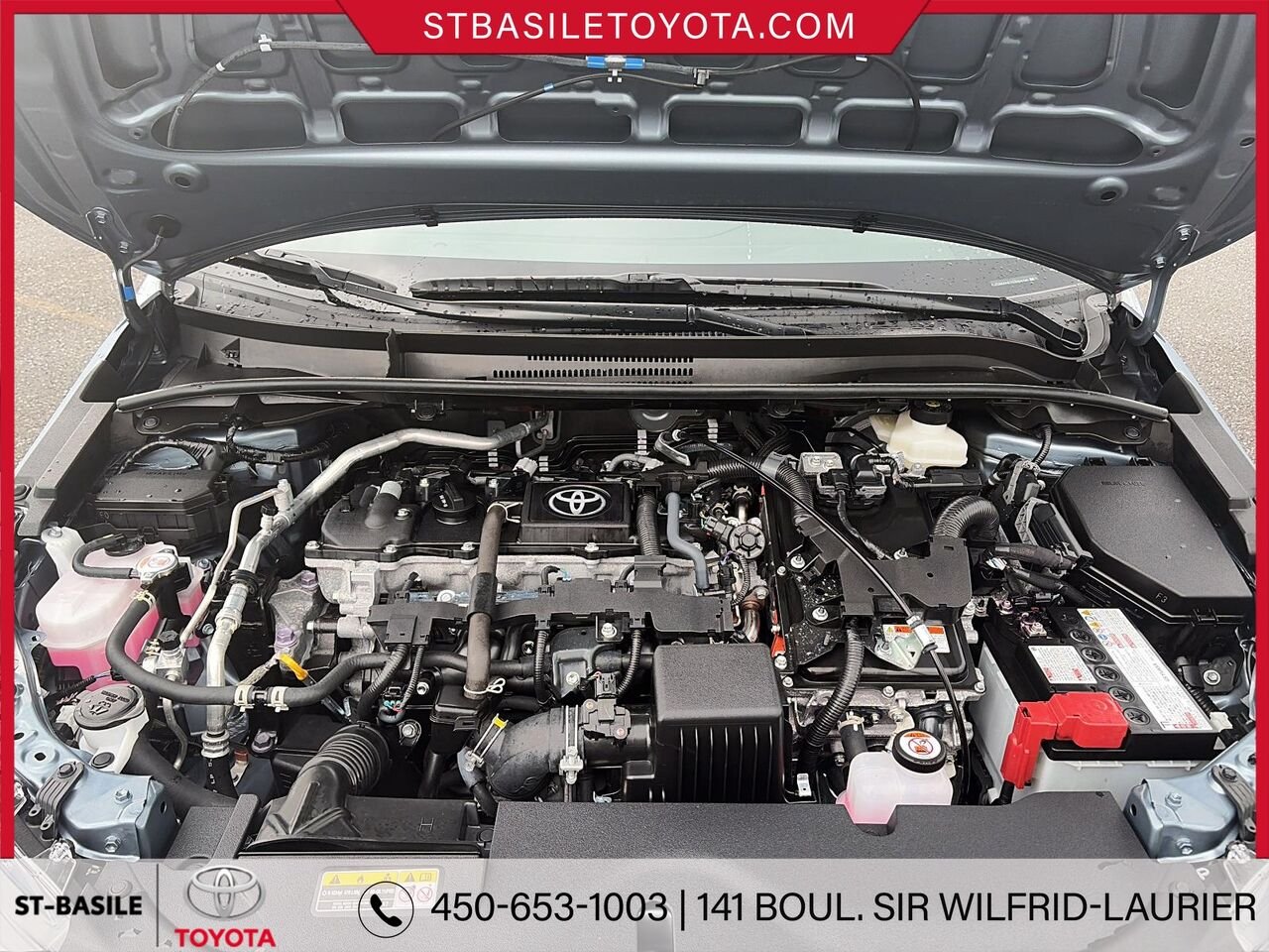 Toyota Corolla Hybride 2025 Célestite Saint-Basile-le-Grand - photo #10