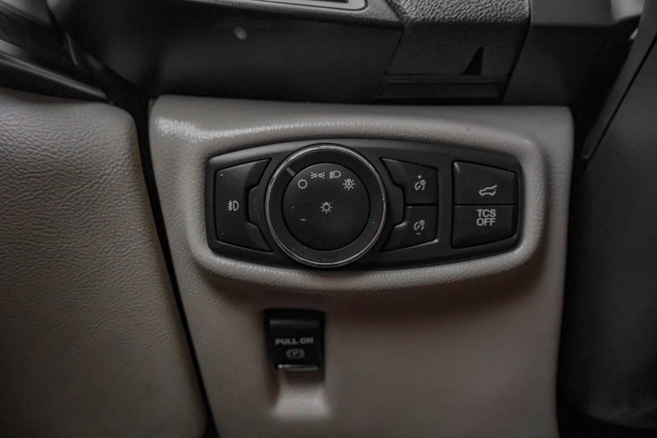 2020 Lincoln Nautilus Reserve AWD White Sherwood Park - photo #18