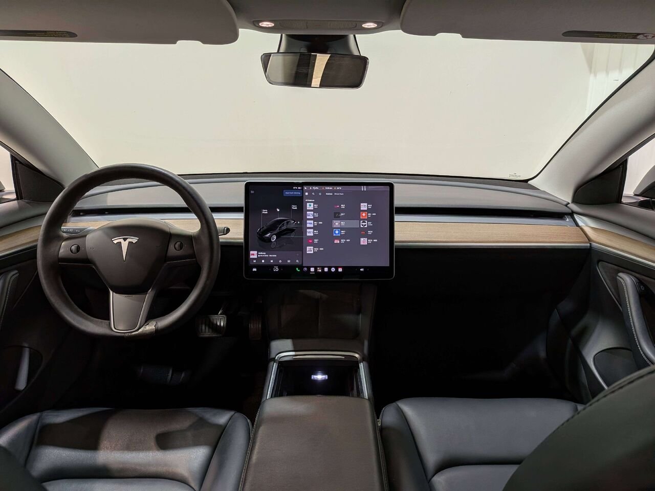 2022 Tesla Model 3 Standard Range RWD *Ltd Avail* Black Val-David - photo #13