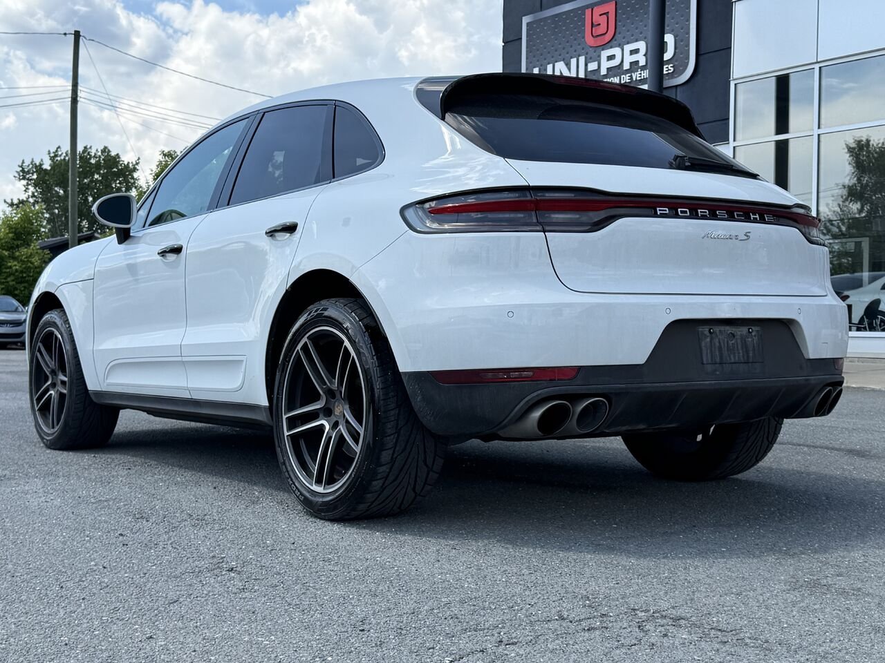 2019 Porsche Macan S White Granby - photo #4