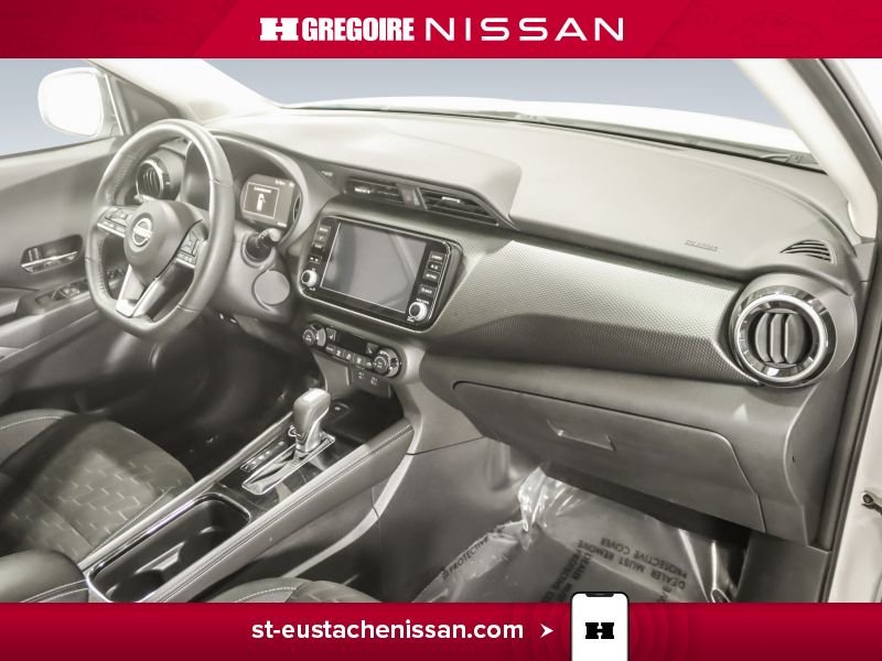 2023 Nissan Kicks White Laval - photo #27