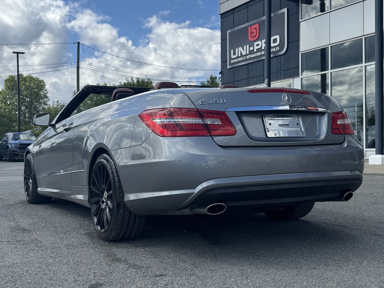 2011 Mercedes-Benz Classe-E Grey Granby - photo #4