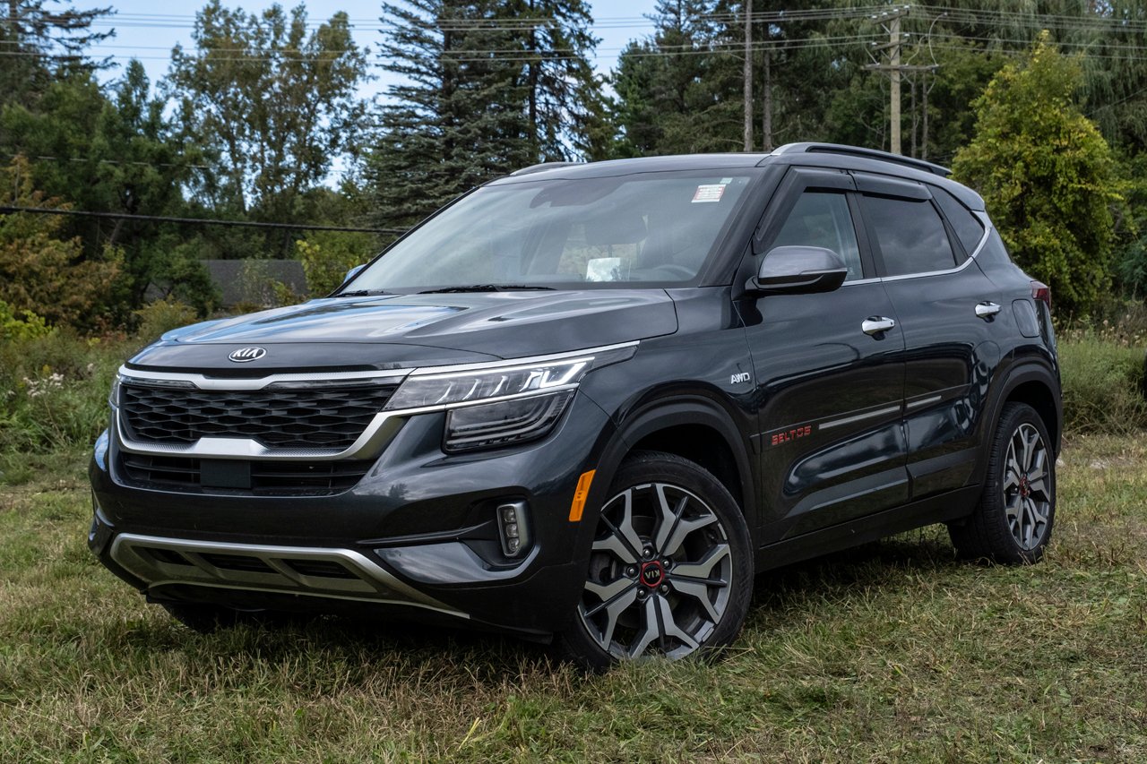 Kia Seltos 2021 Gris Gatineau - photo #0