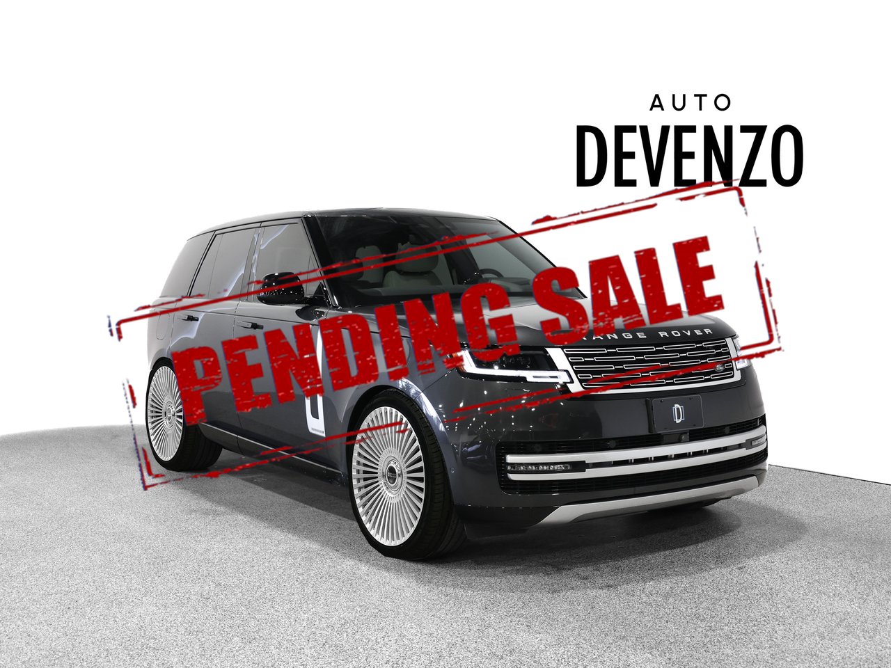 Land Rover Range Rover 2024 Gris Saint-Eustache - photo #0