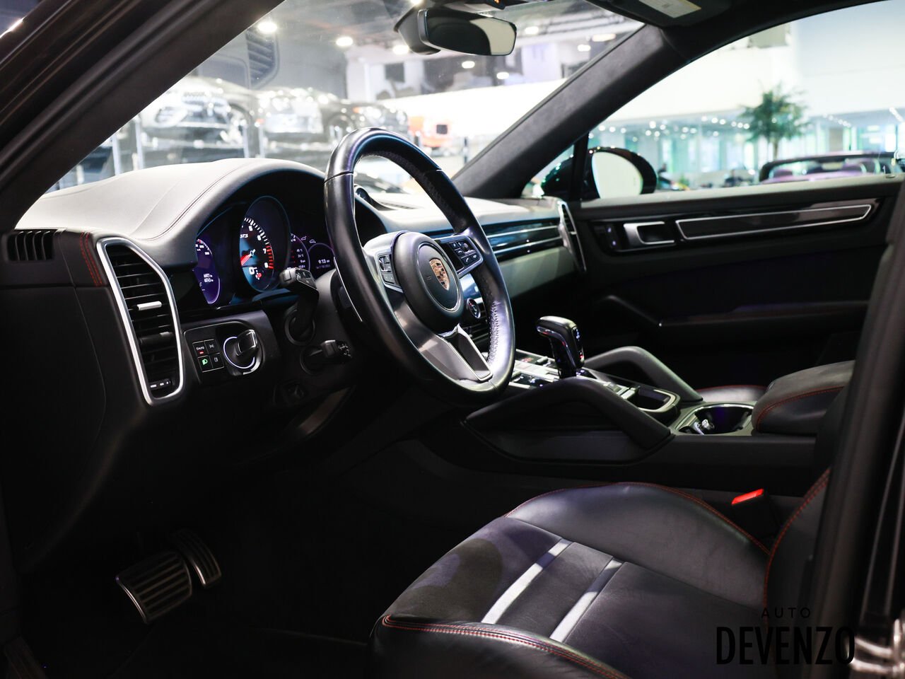 2022 Porsche Cayenne Black Saint-Eustache - photo #11