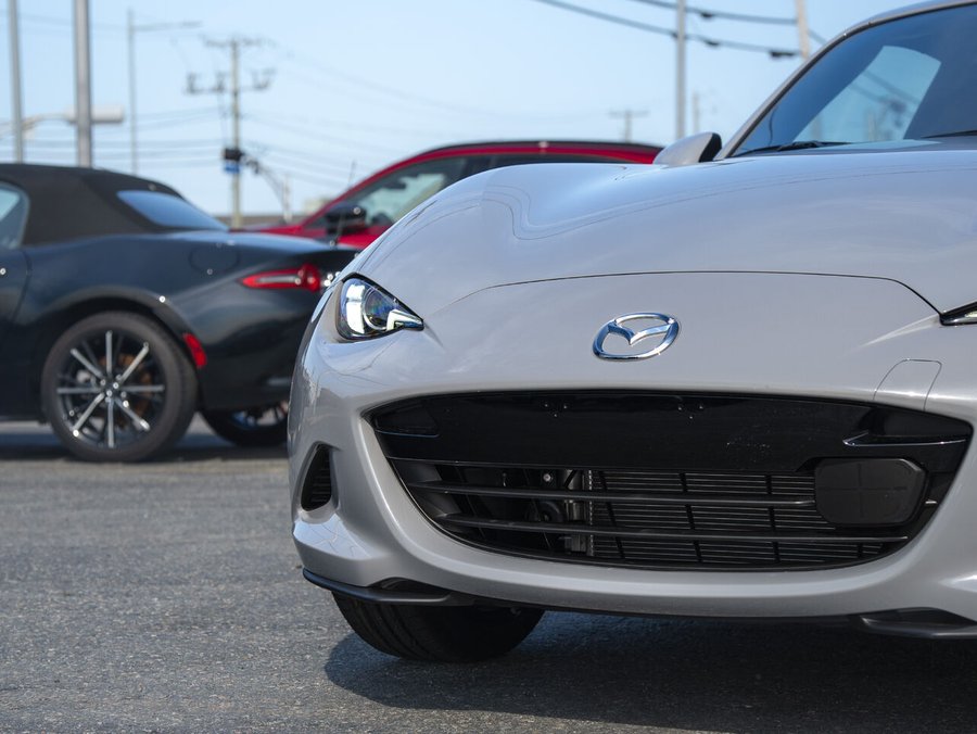 MAZDA MX-5 RF 2026 2026 Gris aéro métallisé