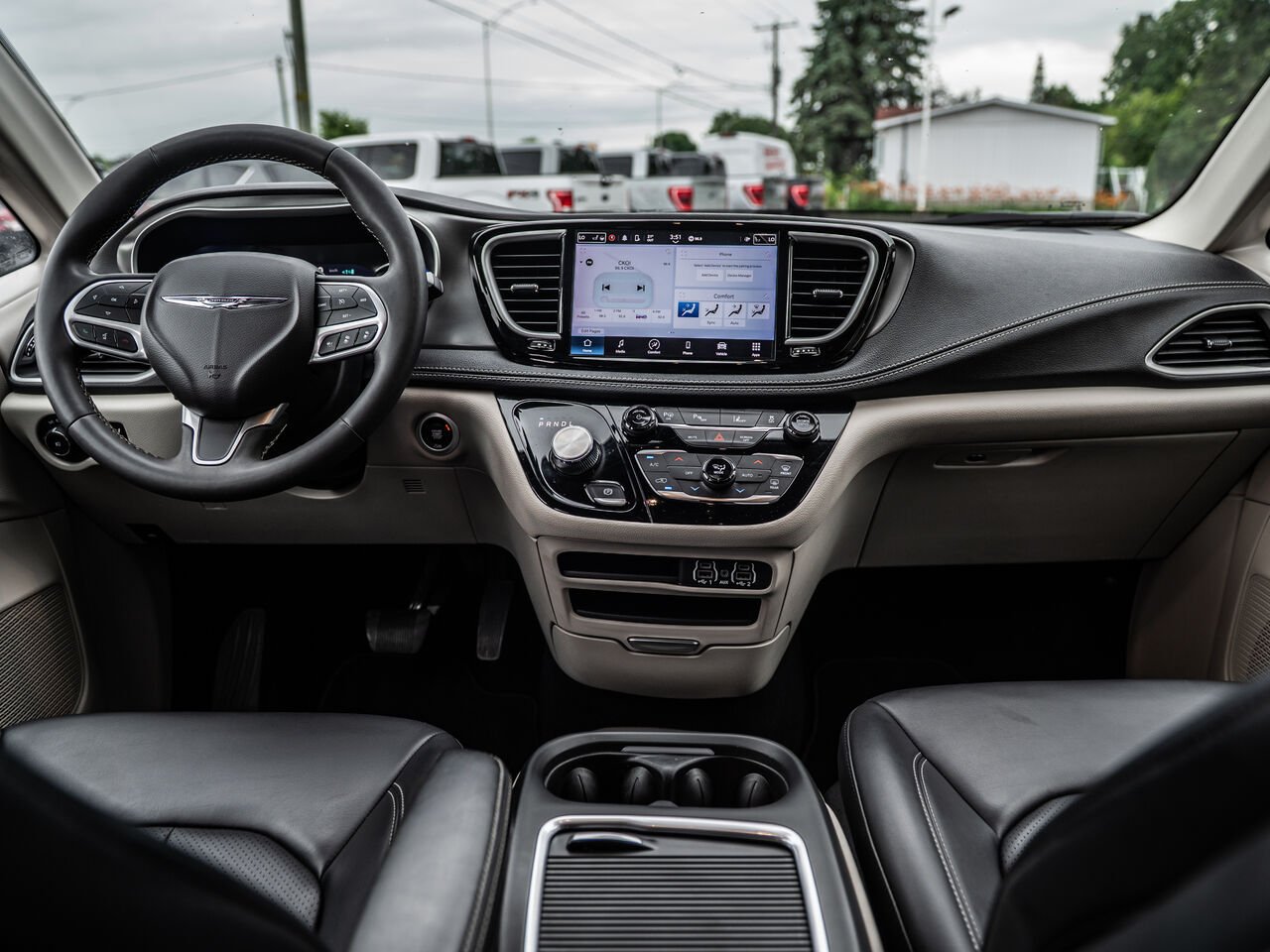2023 Chrysler Pacifica Hybrid Blue Sainte-Julienne - photo #28