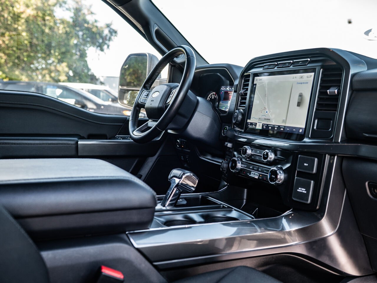 Ford F-150 2023 Blanc Sainte-Julienne - photo #36