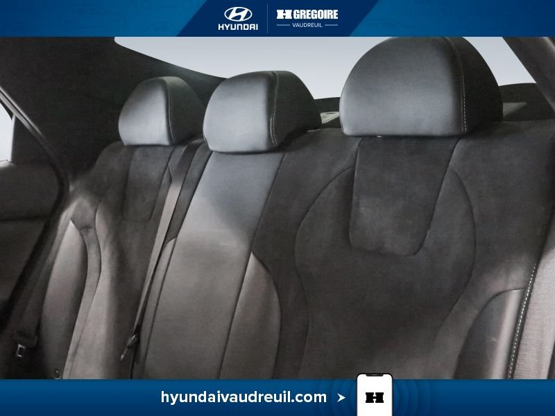 Hyundai Elantra 2023 Gris Blainville - photo #18