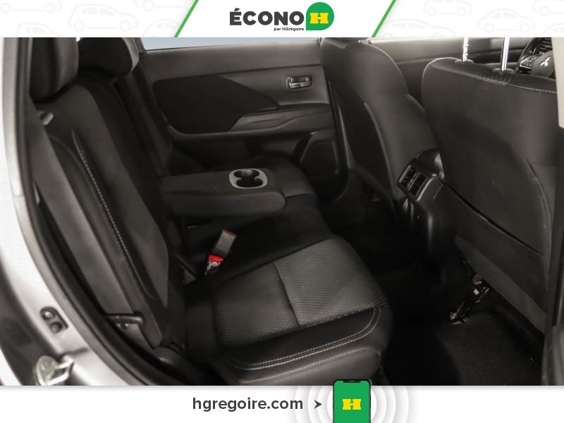 2019 Mitsubishi Outlander Grey Laval - photo #26