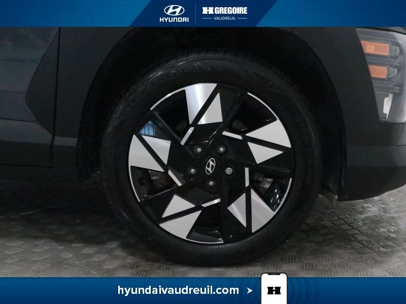 2025 Hyundai Kona Grey Laval - photo #32