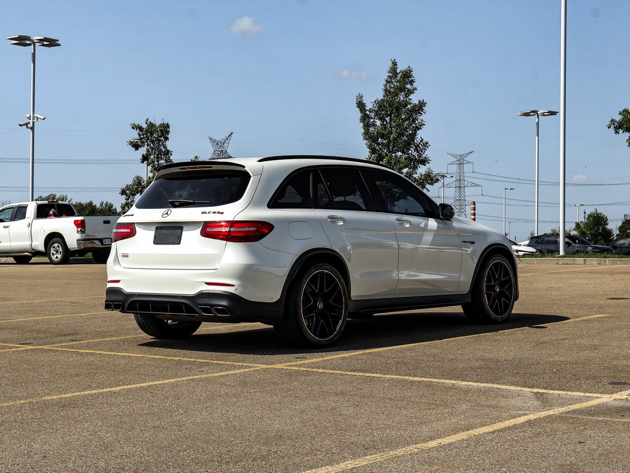 2019 Mercedes-Benz GLC AMG GLC 63 S 4MATIC+ SUV designo Diamond White Sherwood Park - photo #7