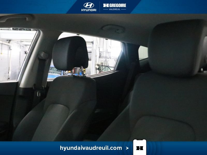 2017 Hyundai Santa Fe Grey Laval - photo #13