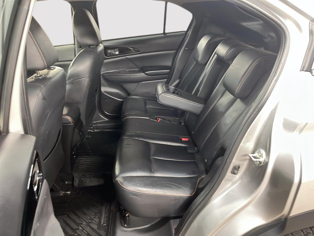 2018 Mitsubishi Eclipse Silver Mont-Laurier - photo #19