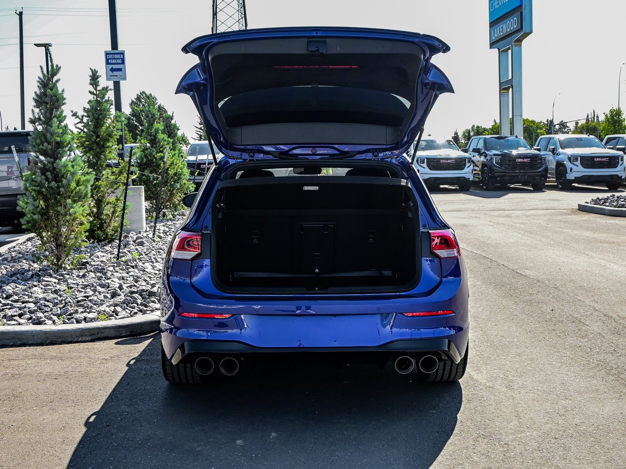 2026 Volkswagen Golf R Black Edition DSG Blue Sherwood Park - photo #14