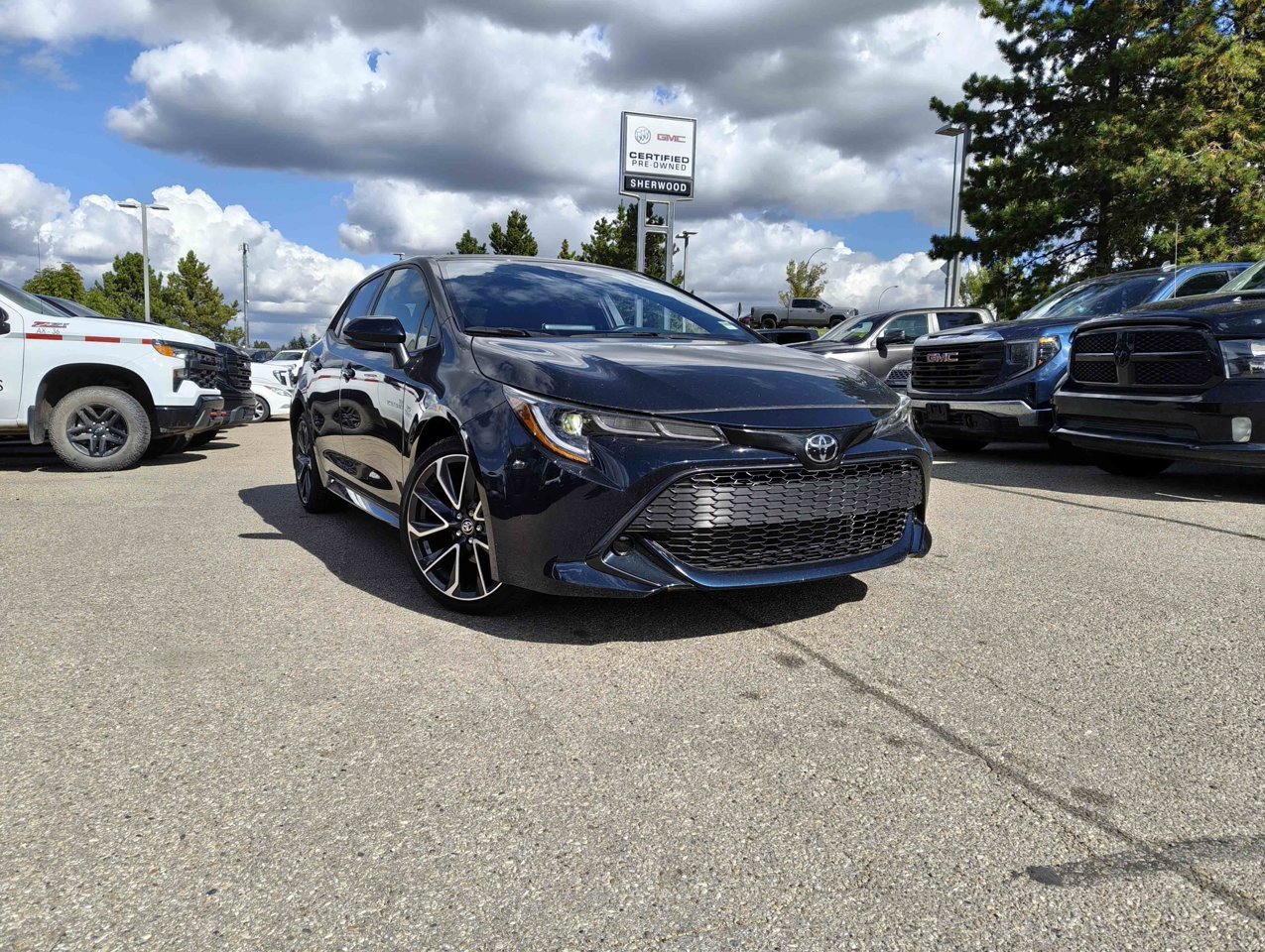 2022 Toyota Corolla Hatchback CVT | Heated Seats/Steering Wheel Blue Sherwood Park - photo #1
