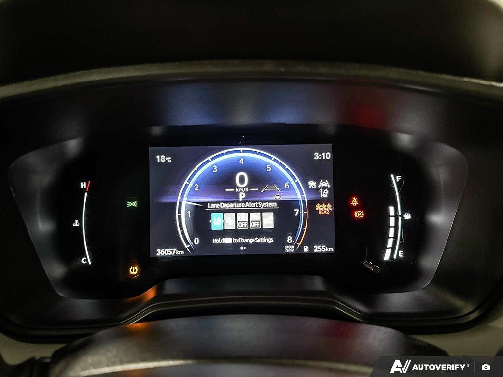 2026 Toyota Corolla Cross 2602212B | L White Edmonton - photo #14