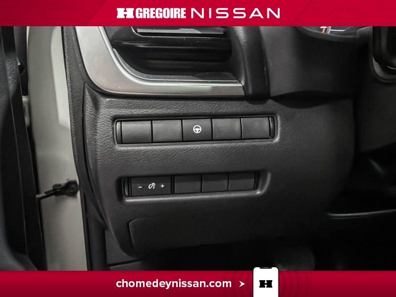 2021 Nissan Rogue White Blainville - photo #13