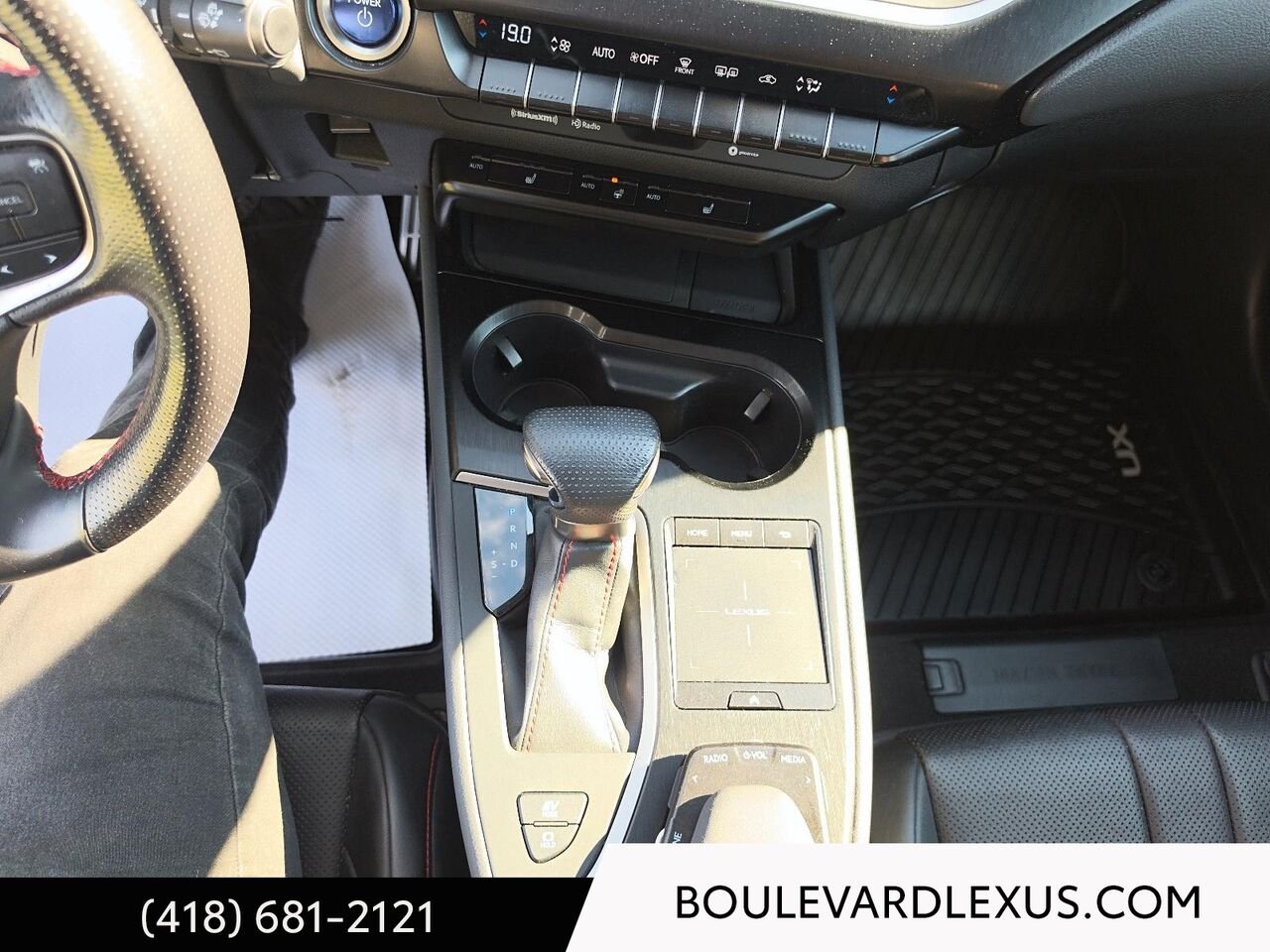 Lexus UX 19914A | UX 250h CVT 2019 Orange Québec - photo #16