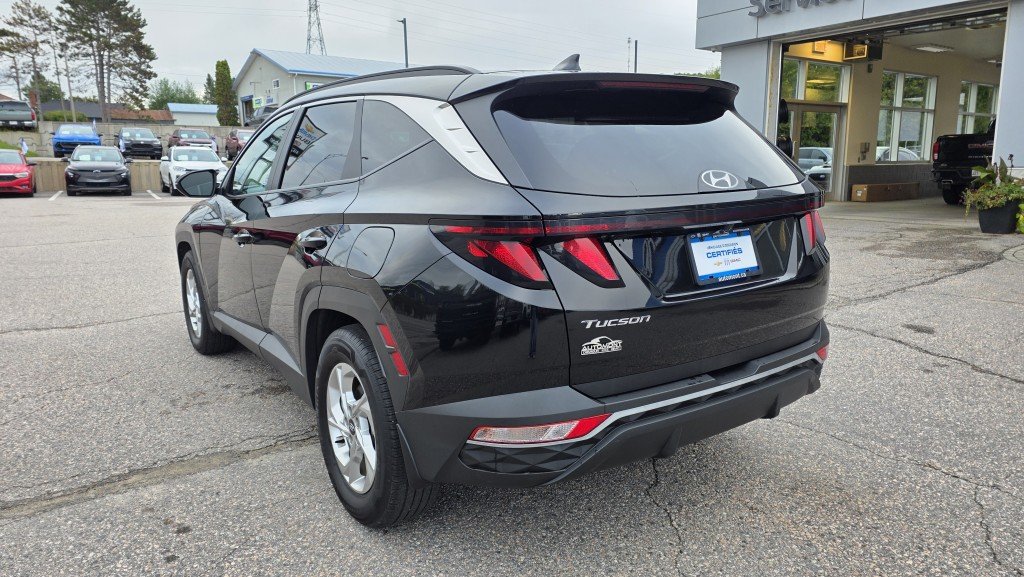 2023 Hyundai TUCSON Preferred FWD Black Mont-Laurier - photo #9