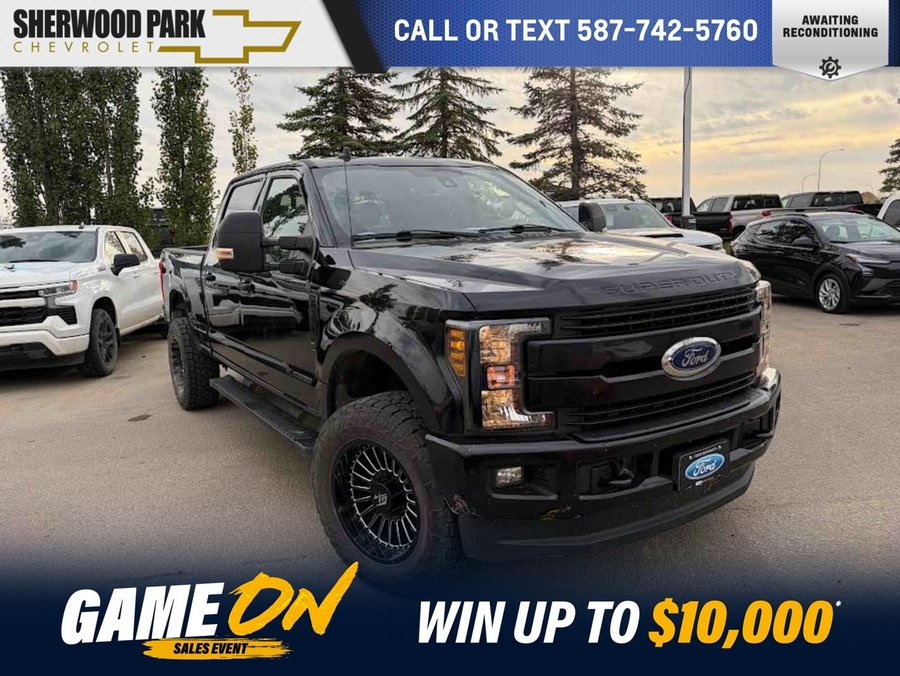 2019 Ford Super Duty F-350 SRW LARIAT Ultimate Sport FX4 6.7L Powerstroke | Navigation Black