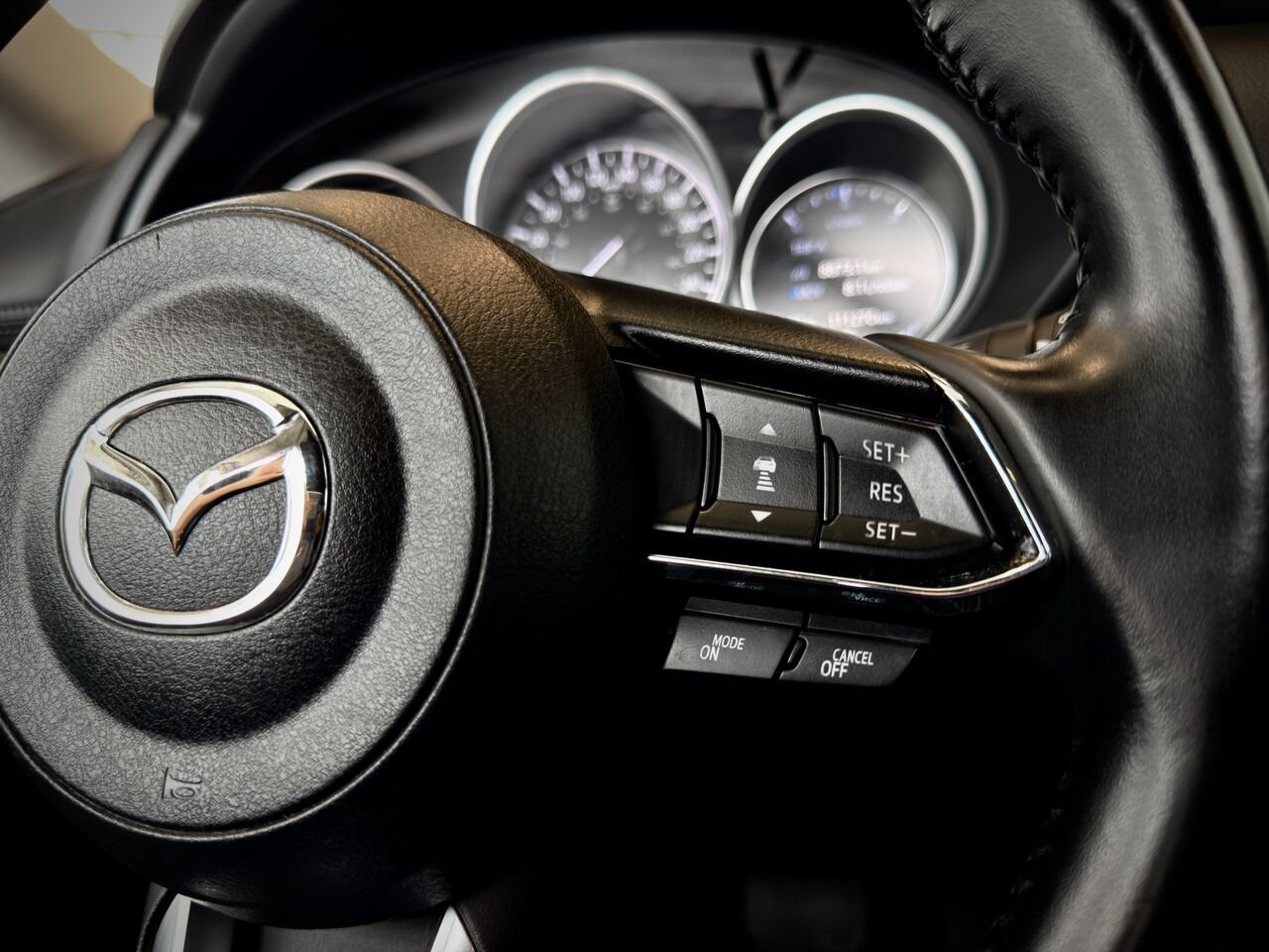 2022 Mazda CX-5 Grey Notre-Dame-des-Prairies - photo #28