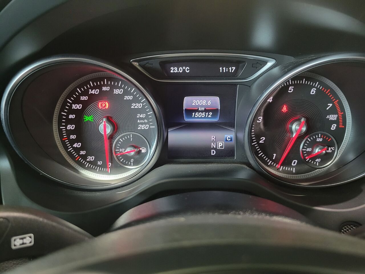 2019 Mercedes-Benz GLA White  - photo #18
