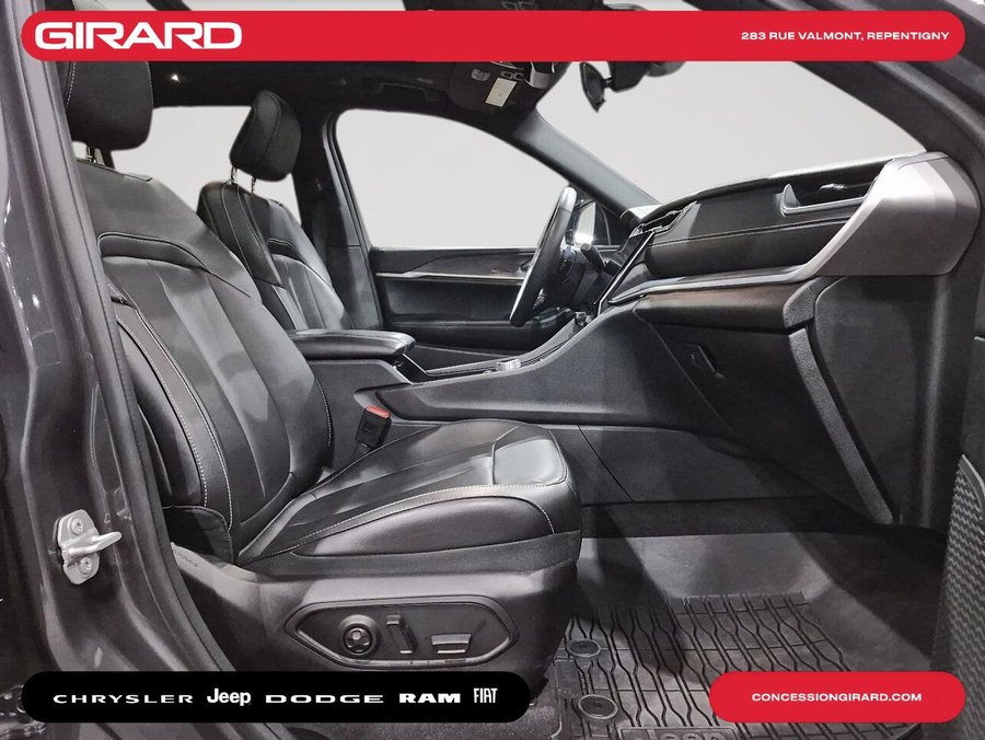 JEEP GRAND CHEROKEE LIMITED 2025 Gris