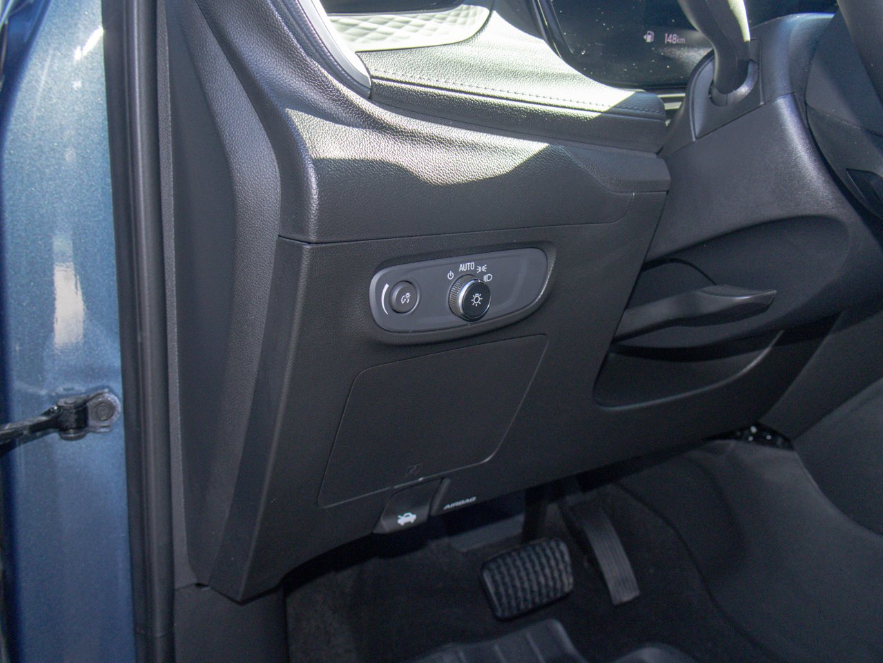 2024 Buick Encore GX AWD 4dr Avenir Blue Sherwood Park - photo #22