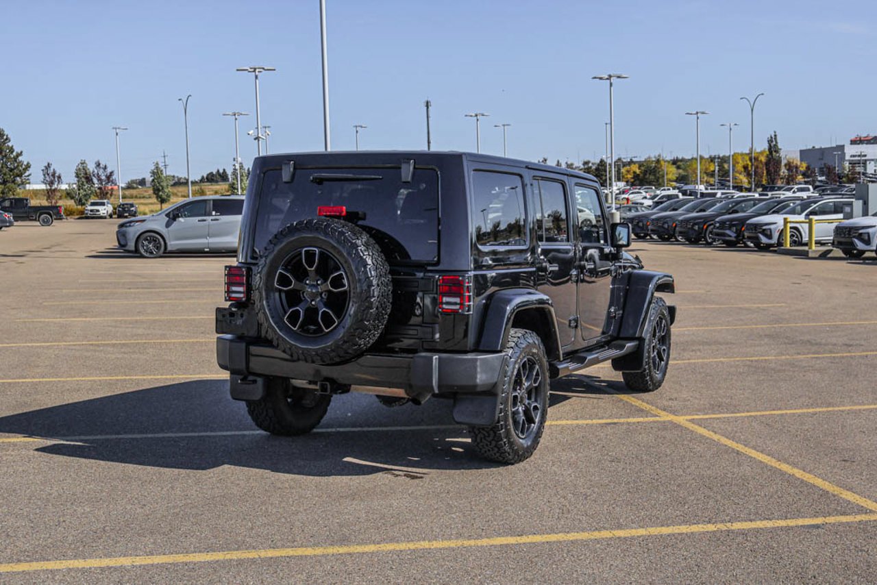 2018 Jeep Wrangler JK Unlimited Sahara 4x4 Black Sherwood Park - photo #8