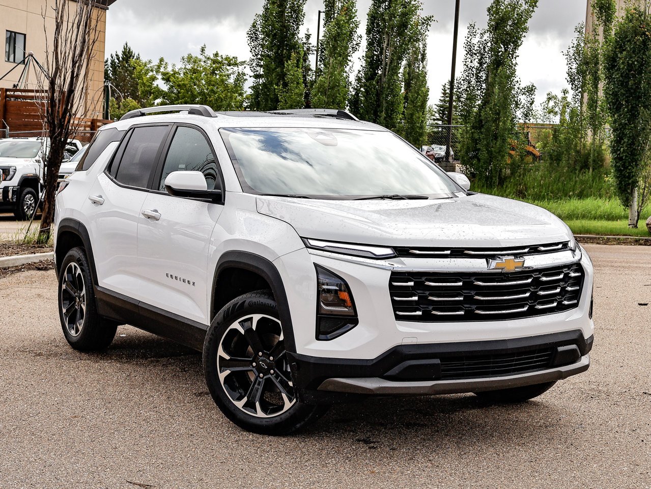 2026 Chevrolet Equinox AWD 4dr LT w/2LT White Sherwood Park - photo #1