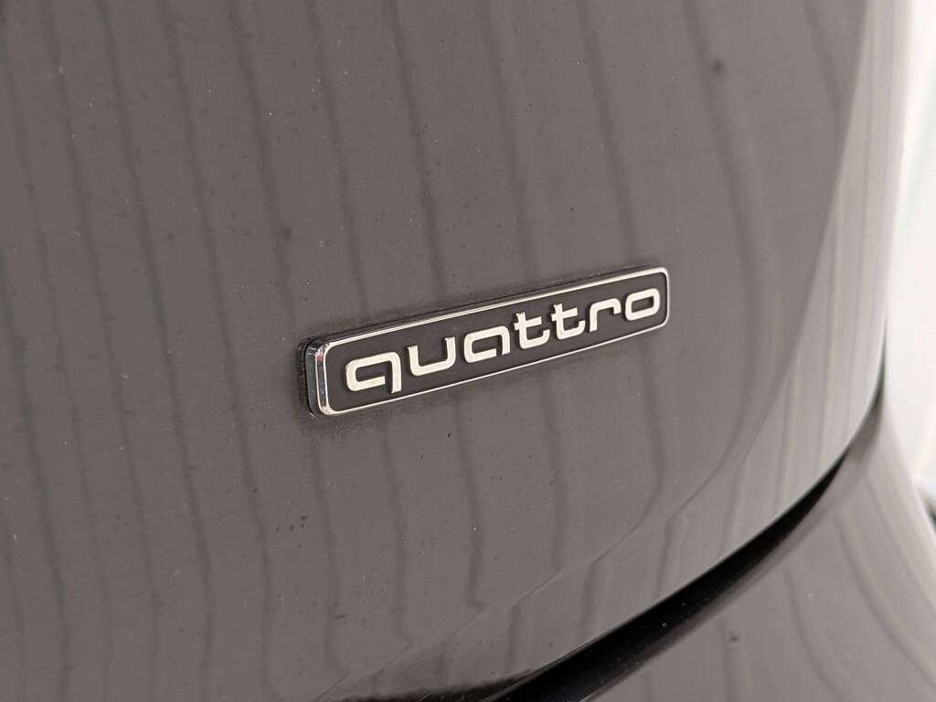 Audi Q5 Technik 45 TFSI quattro 2023 Noir Val-David - photo #40
