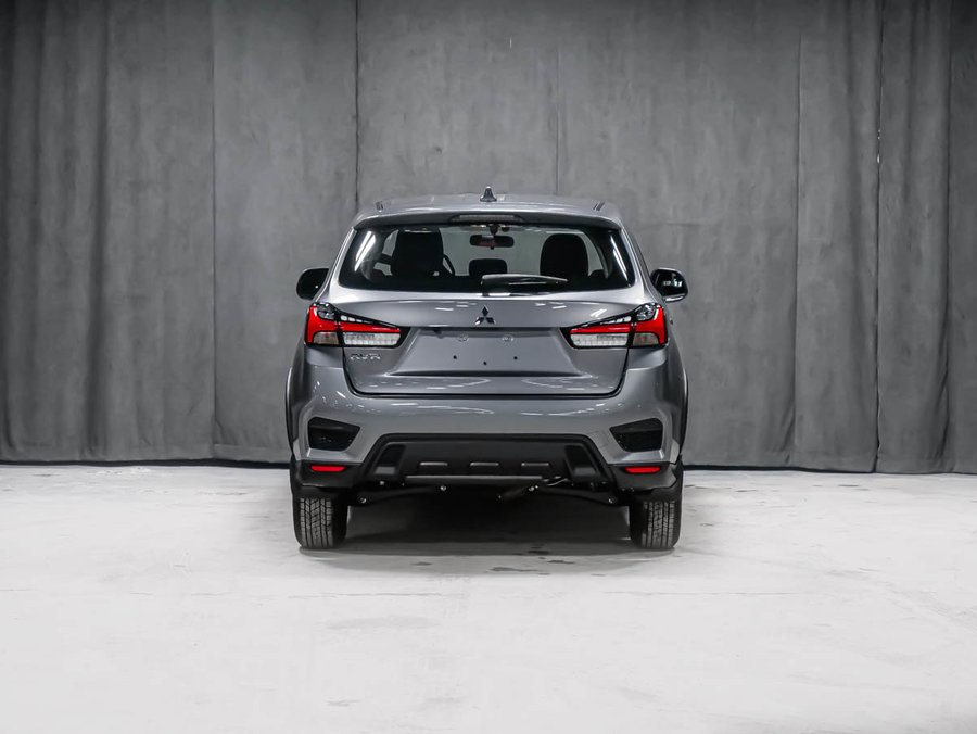 Mitsubishi RVR ES 2026 Gris