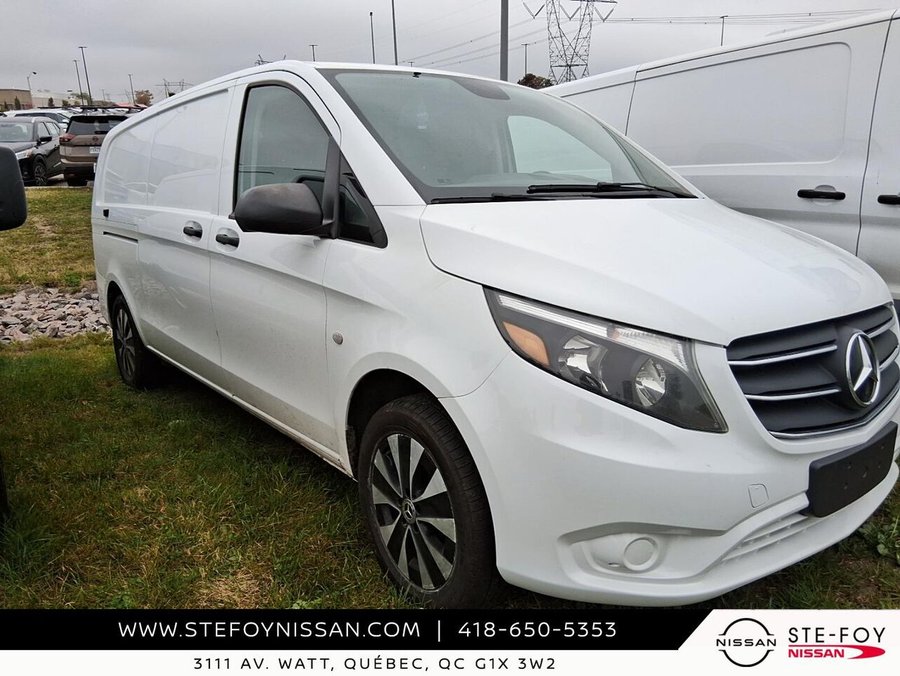 2023 Mercedes-Benz Metris fourgonnette utilitaire Empattement de 135 po White