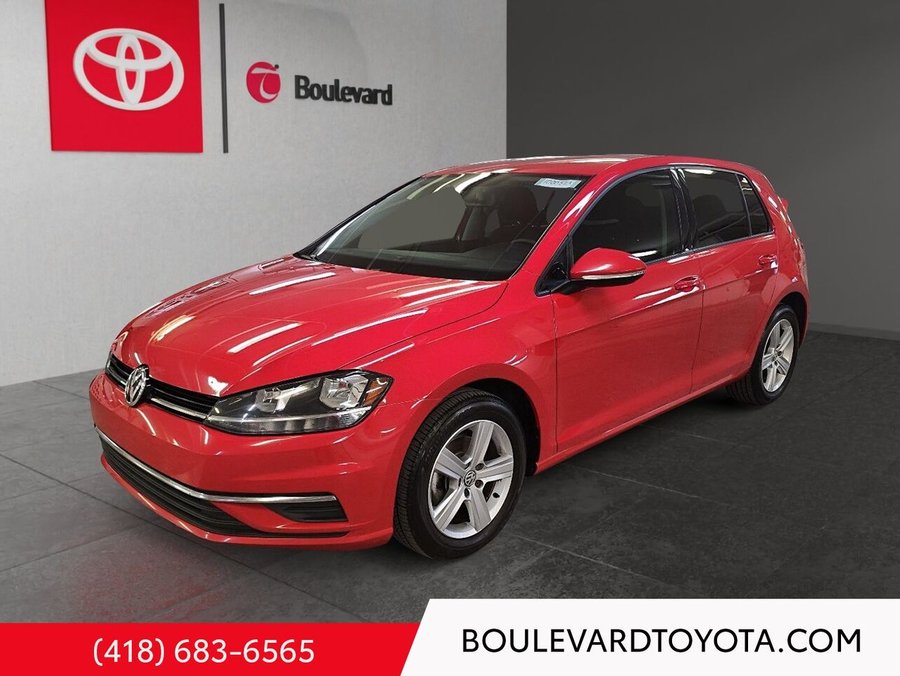 2021 Volkswagen Golf 2021 Red