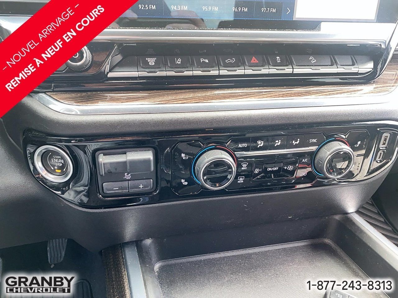 2024 Chevrolet Silverado 2500HD LT crewcab diesel BOITE 6.6 | G3883 White Granby - photo #14