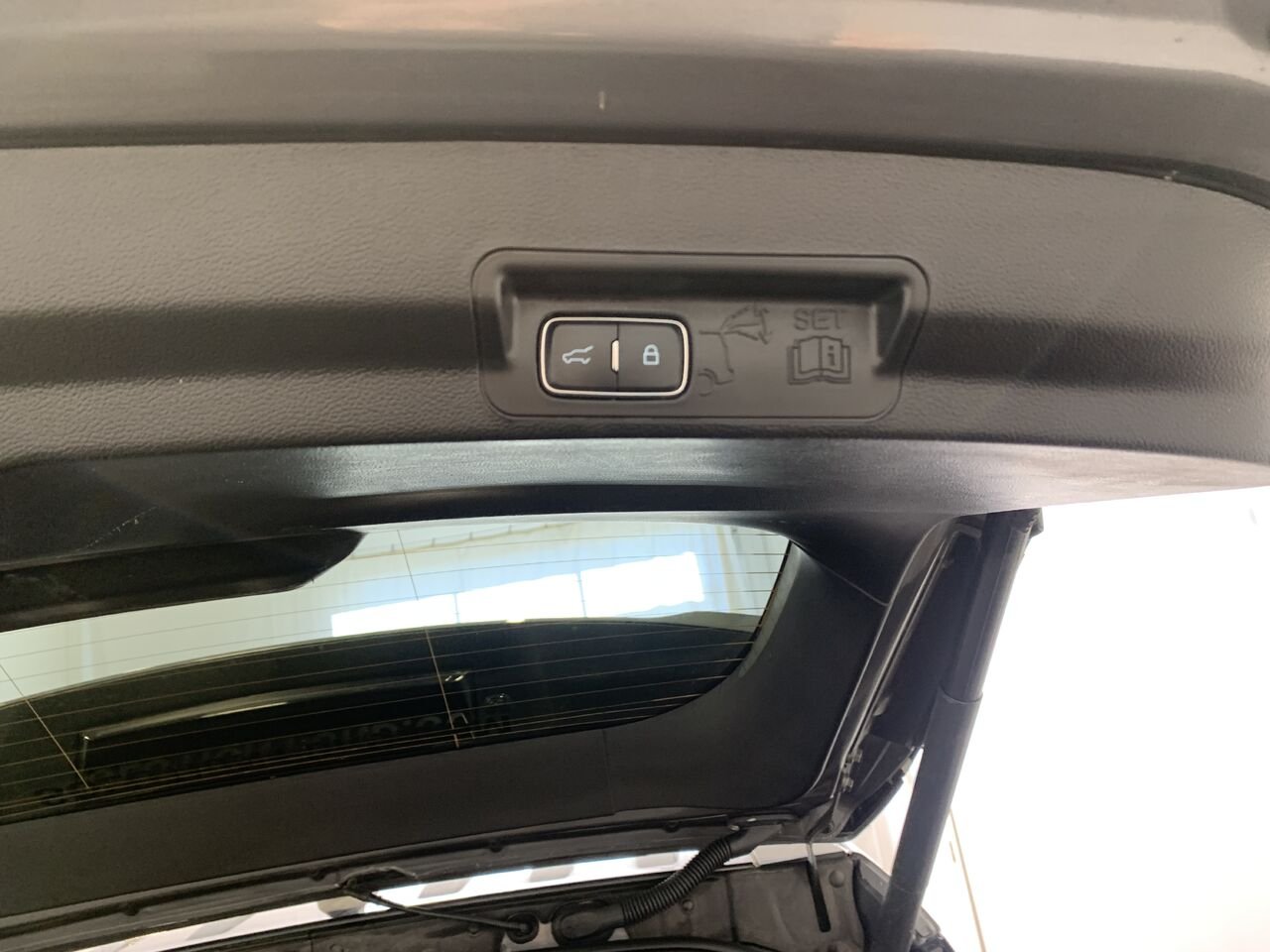 2024 Ford Explorer ST EXPLORER ST 4WD Grey Châteauguay - photo #11