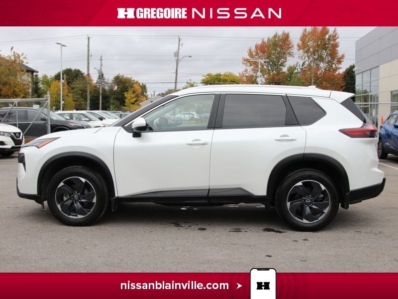 2024 Nissan Rogue SV Moonroof AWD TOIT PANO GR ELECTRIQUE DEMO White