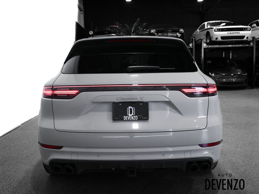 2020 Porsche Cayenne 2020 Silver
